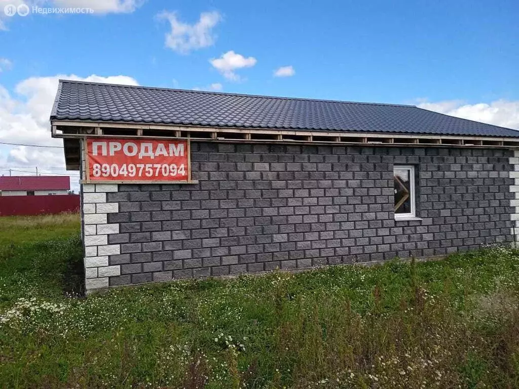 Дом в Абзелиловский район, Краснобашкирский сельсовет, деревня ... - Фото 1