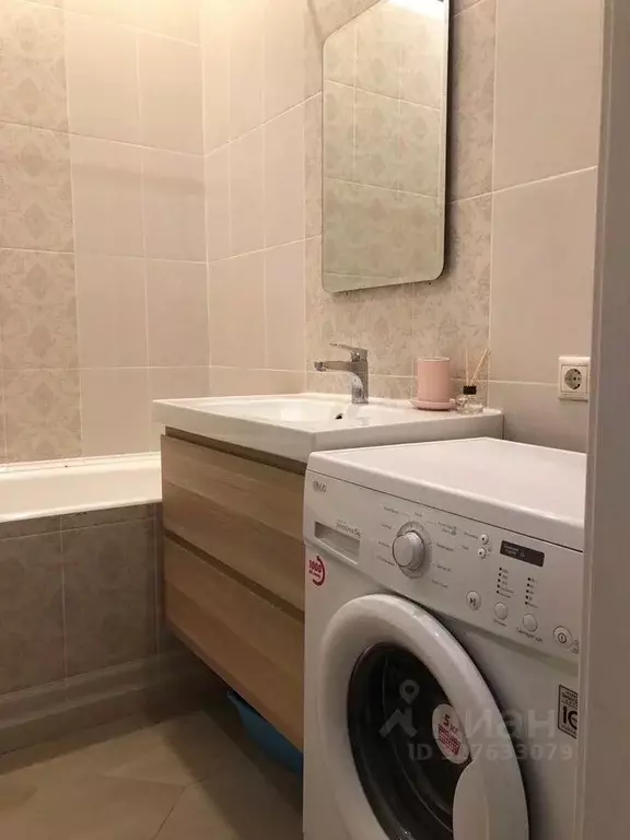 1-к кв. Свердловская область, Екатеринбург ул. Азина, 57 (37.0 м) - Фото 2