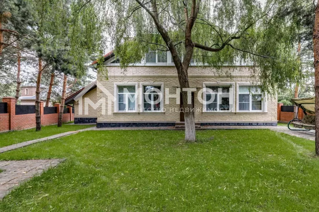 Коттедж в Москва д. Десна, ул. Центральная (600 м) - Фото 1