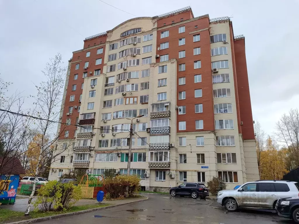 5-к кв. Пермский край, Пермь Подлесная ул., 15 (178.3 м) - Фото 0