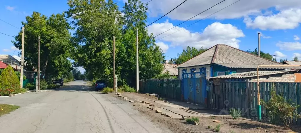 Дом в Ростовская область, Гуково пос. Шахты Ростовская,  (62 м) - Фото 1