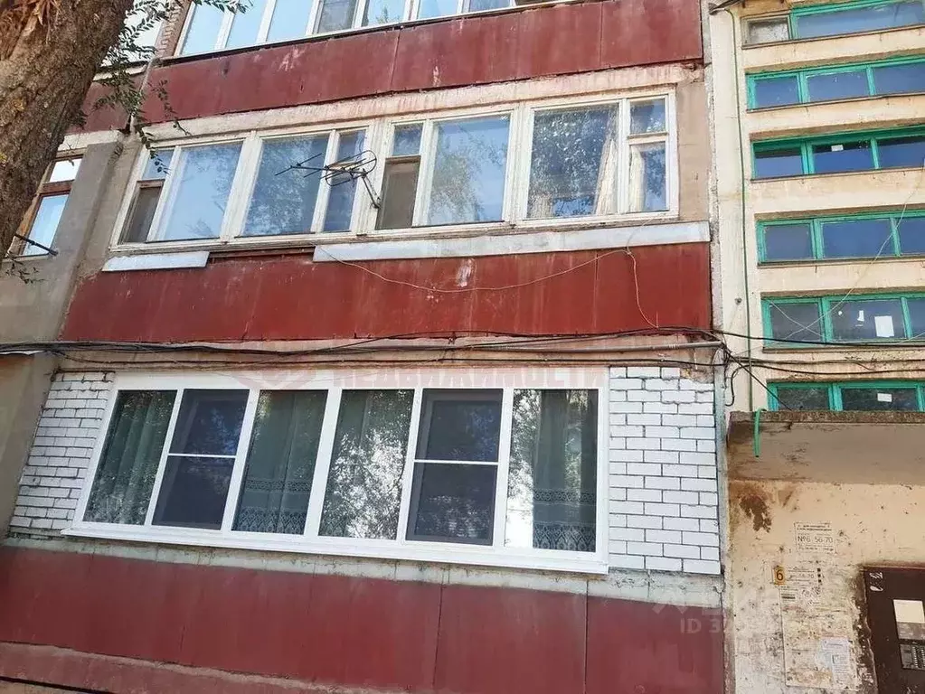2-к кв. Астраханская область, Астрахань ул. Димитрова, 5 (42.5 м) - Фото 0