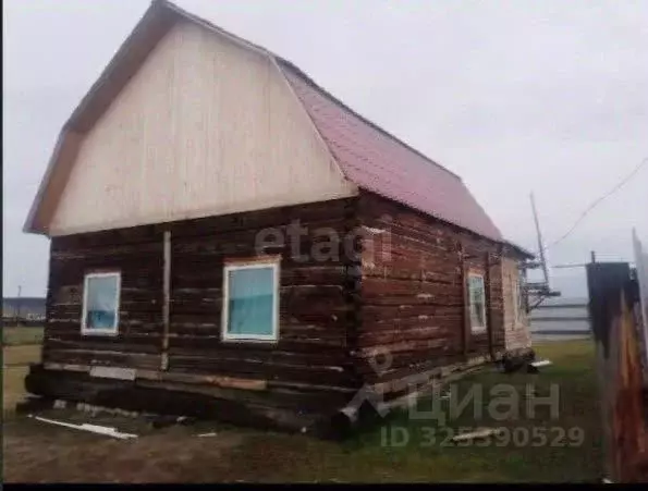 Дом в Саха (Якутия), Муниципальный район Хангаласский у., с. Октемцы ... - Фото 1