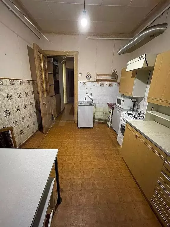 2-к. квартира, 60 м, 2/4 эт. - Фото 0