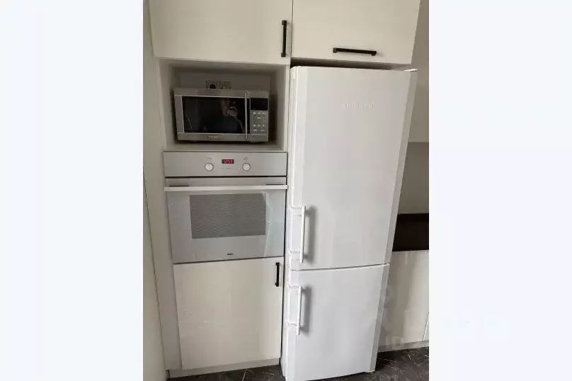 1-к кв. Калининградская область, Зеленоградск Московская ул., 68 (42.0 ... - Фото 1