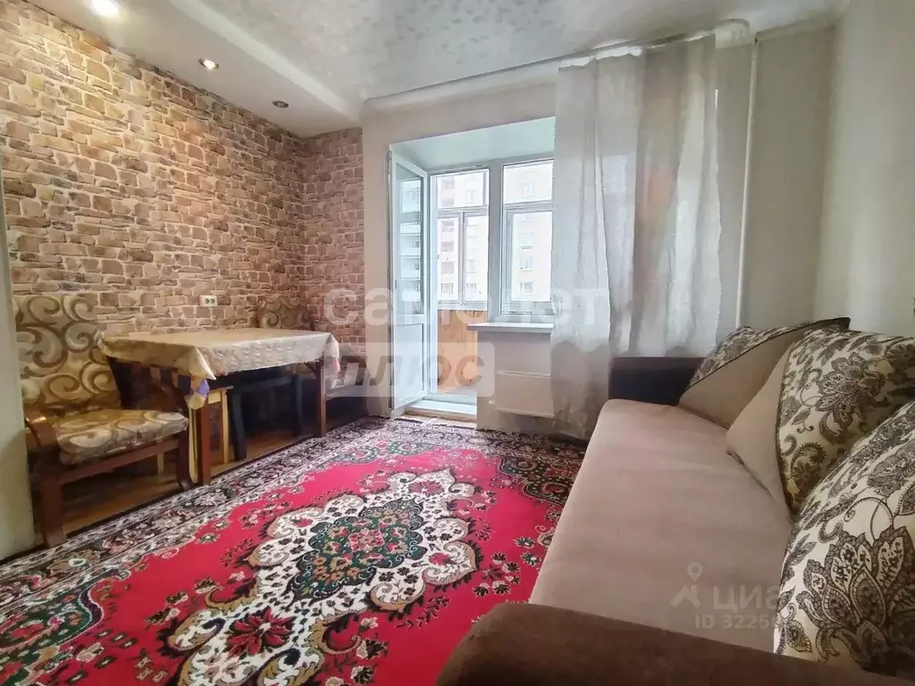 1-к кв. Свердловская область, Екатеринбург ул. Фурманова, 32 (28.0 м) - Фото 1