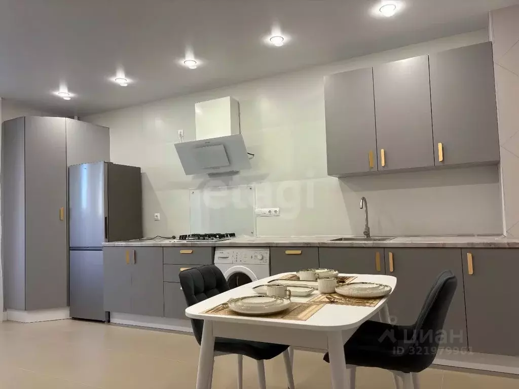 2-к кв. Марий Эл, Йошкар-Ола ул. Суворова, 40А (63.2 м) - Фото 1