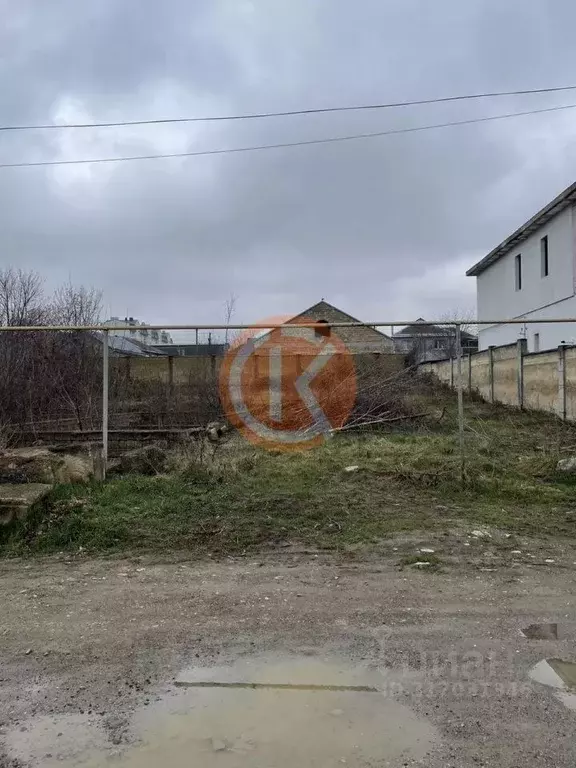 Участок в Крым, Симферополь ул. Авдет, 4 (8.0 сот.) - Фото 1