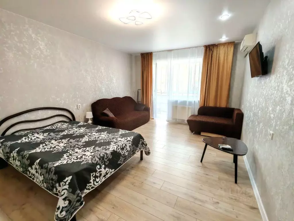 1-к кв. Краснодарский край, Апшеронск Комсомольская ул., 133 (40.0 м) - Фото 0