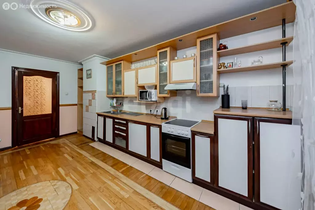 5-комнатная квартира: Тюмень, улица Николая Фёдорова, 6 (148.4 м) - Фото 1