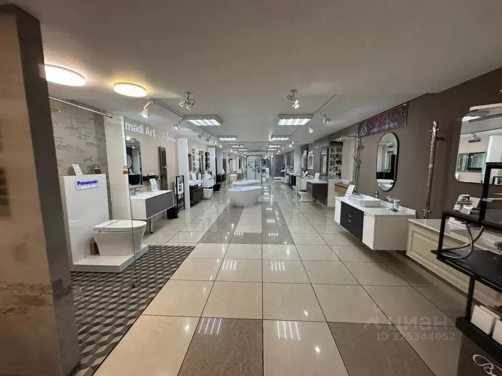 Помещение свободного назначения в Татарстан, Набережные Челны пос. ... - Фото 1