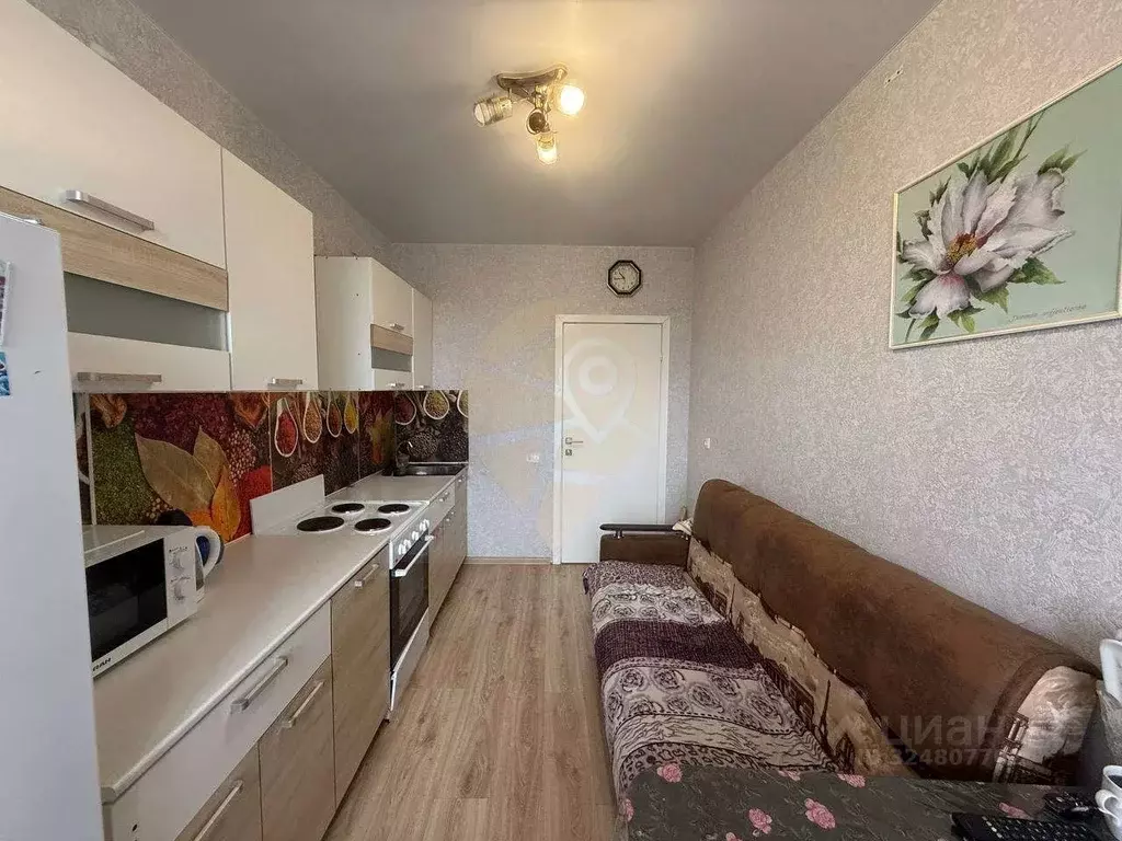 2-к кв. Белгородская область, Старый Оскол Центральный мкр, 1 (56.8 м) - Фото 2