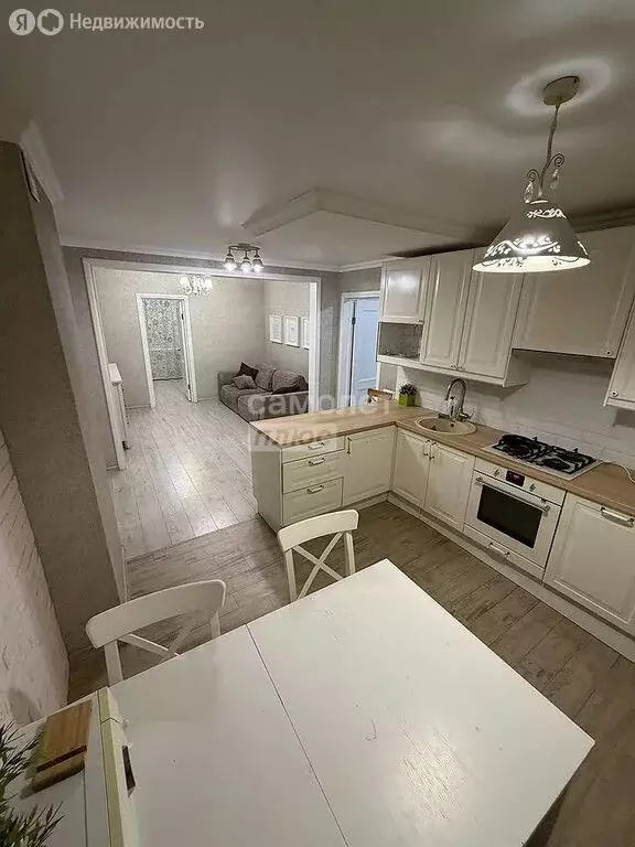 3-комнатная квартира: Ростов-на-Дону, Извилистая улица, 10Б (75 м) - Фото 1