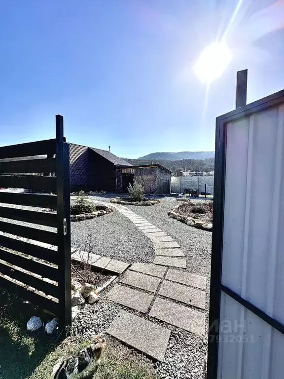 Дом в Крым, Бахчисарайский район, Голубинское с/пос, с. Нижняя ... - Фото 2