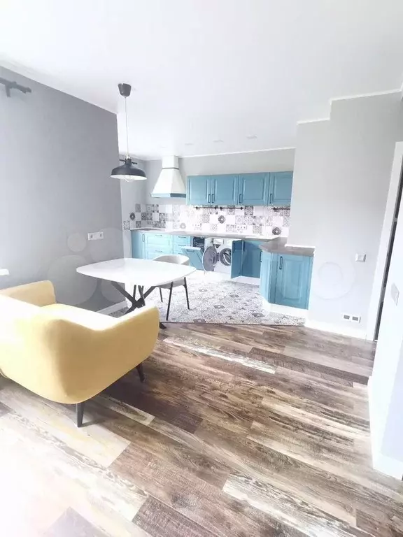 1-к. квартира, 50 м, 4/17 эт. - Фото 0