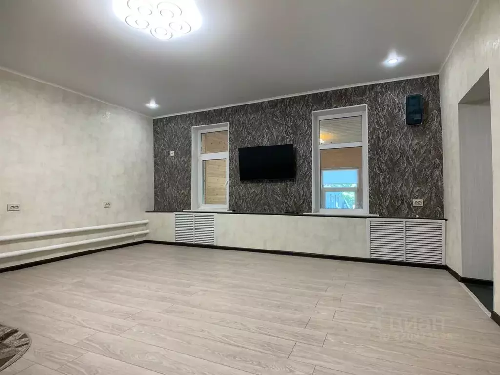 Таунхаус в Оренбургская область, Оренбург Малышевская ул. (30 м) - Фото 1