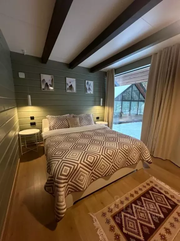 Дом в Алтай, Чемальский район Чемальский тракт, 12-й км (90 м) - Фото 1