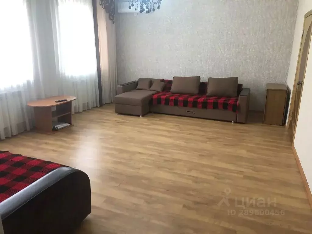 Дом в Калмыкия, Элиста Северо-Западная 9-я ул., 21 (114 м) - Фото 0