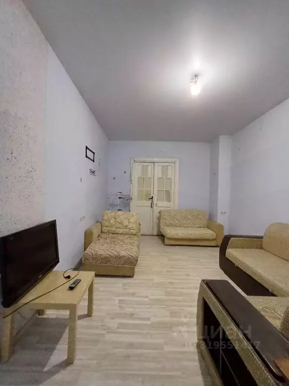 Комната Свердловская область, Екатеринбург ул. Учителей, 3 (20.6 м) - Фото 1