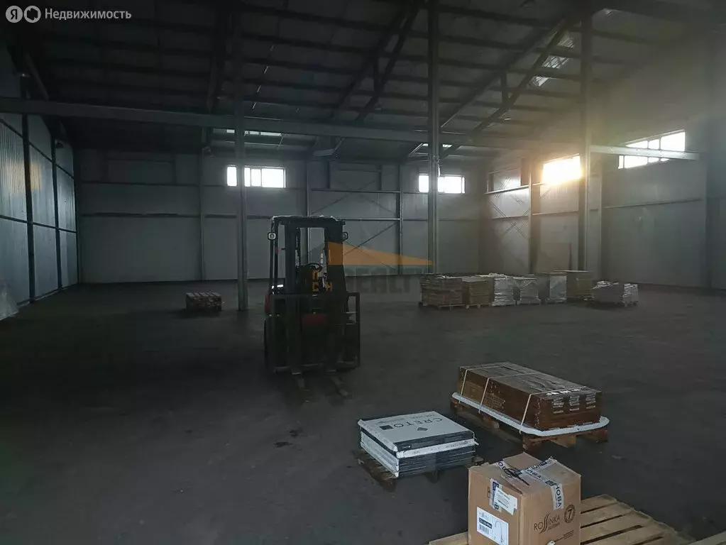 Склад (750 м) - Фото 2
