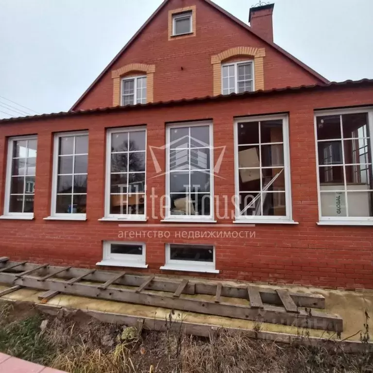 Коттедж в Калужская область, Малоярославецкий муниципальный округ, с. ... - Фото 2