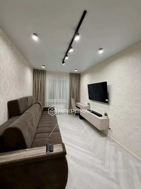 2-к кв. Ханты-Мансийский АО, Сургут ул. Маяковского, 8 (50.8 м) - Фото 2