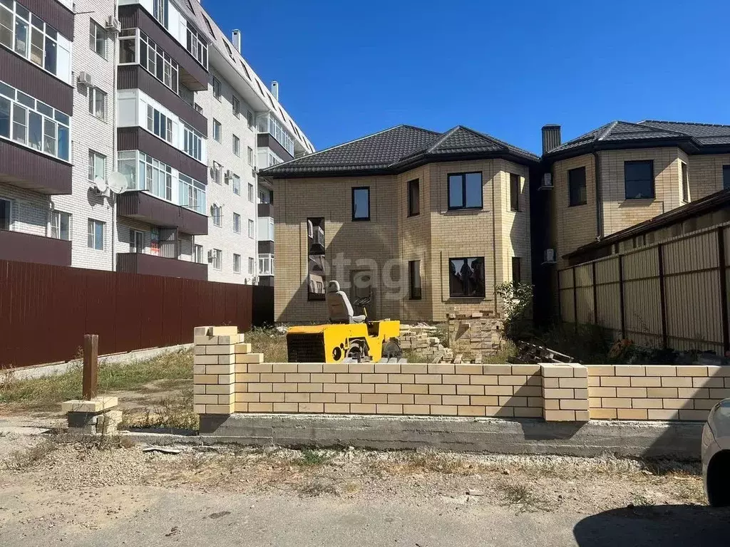 Дом в Ставропольский край, Ставрополь № 11 мкр, ул. Сипягина, 2А (210 ... - Фото 1