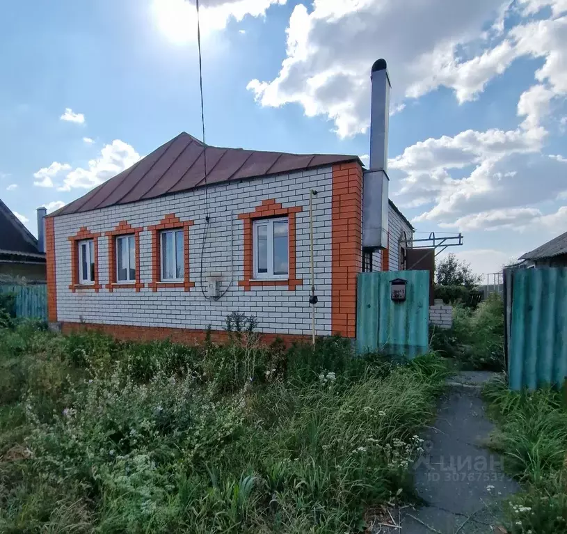 Дом в Курская область, Золотухинский район, Тазовский сельсовет, д. ... - Фото 0