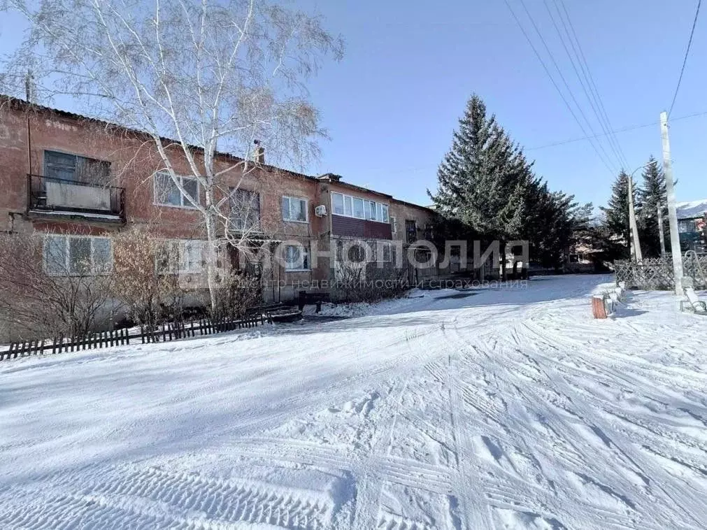 2-к кв. Амурская область, Белогорский муниципальный округ, с. ... - Фото 1