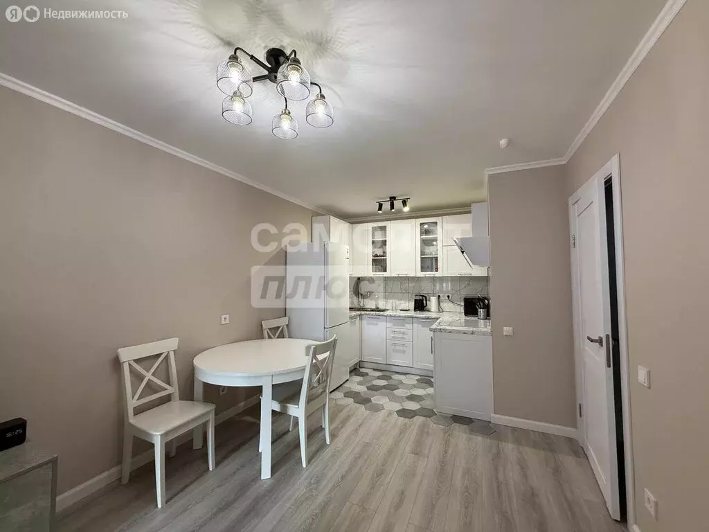 2-комнатная квартира: Екатеринбург, улица Краснолесья, 10/3 (44 м) - Фото 0