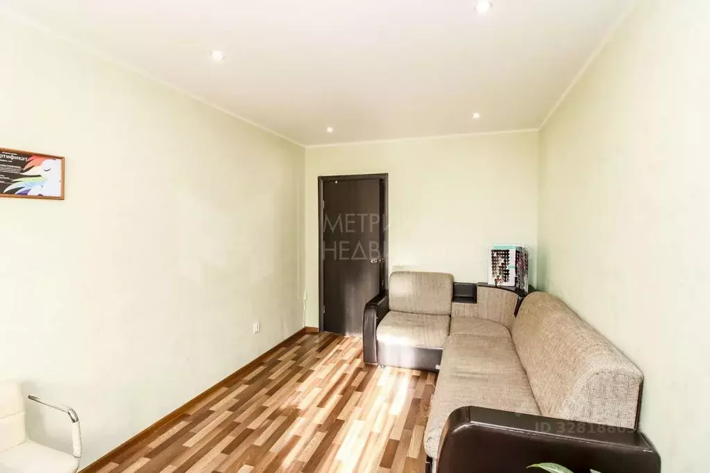 3-к кв. Тюменская область, Тюмень Микрорайон мыс, ул. Судоремонтная, ... - Фото 2