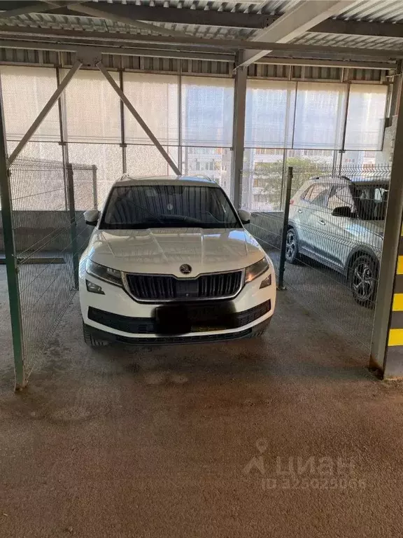 Гараж в Свердловская область, Екатеринбург ул. Прибалтийская, 9 (18 м) - Фото 1