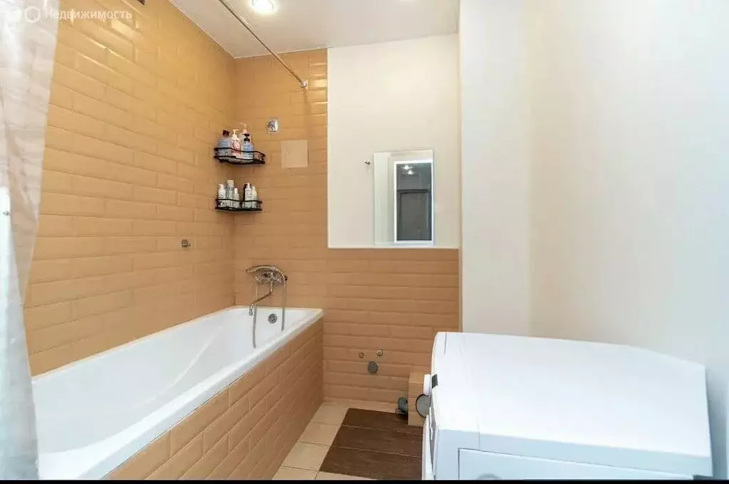 2-комнатная квартира: Тюмень, улица Шишкова, 20 (65.6 м) - Фото 1