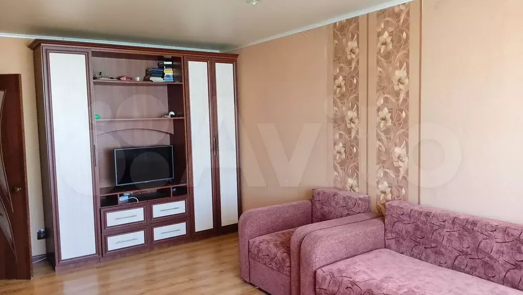 2-к. квартира, 55 м, 5/5 эт. - Фото 0