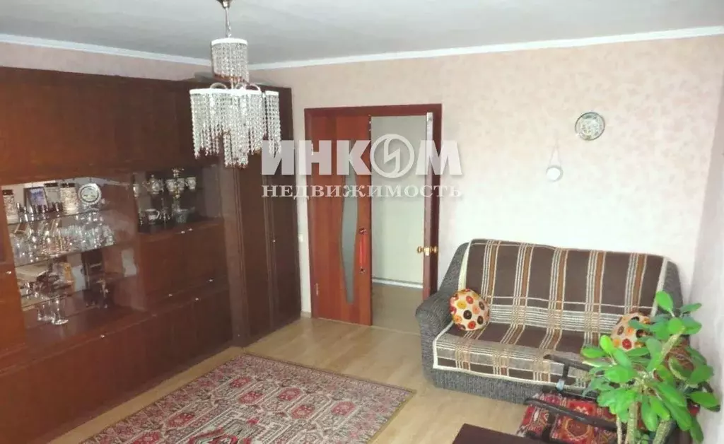 4-к кв. Московская область, Люберцы пос. Калинина, 44 (72.9 м) - Фото 2