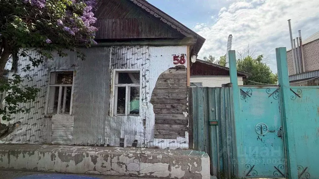 Дом в Оренбургская область, Оренбург ул. 59-я Линия, 58 (89 м) - Фото 1