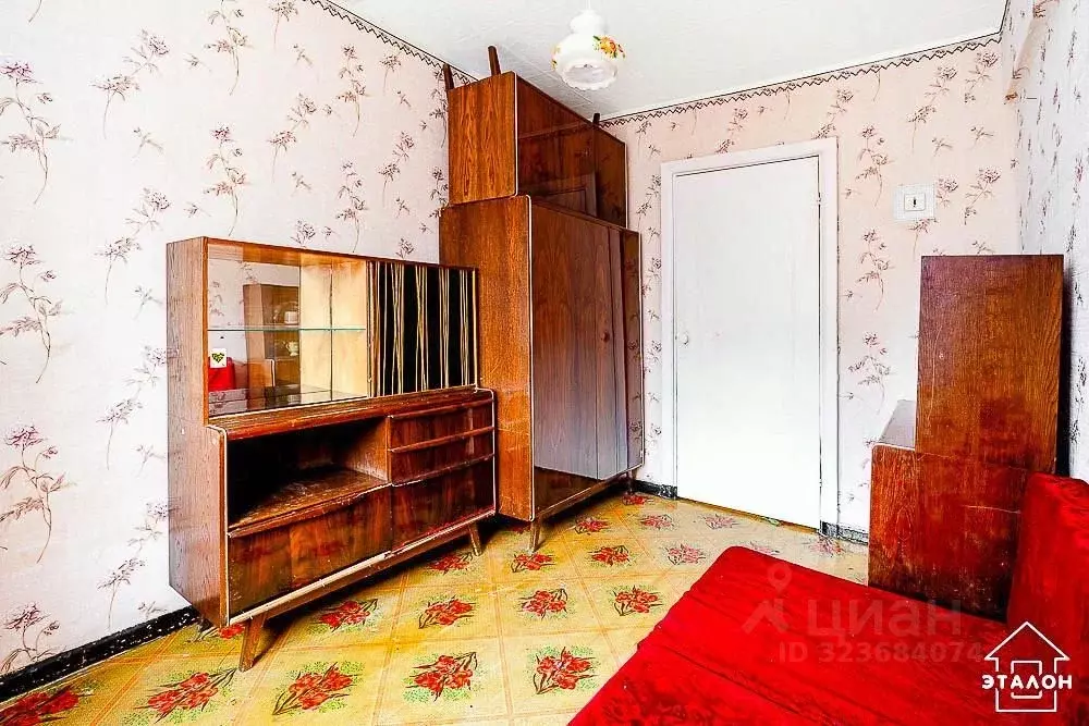 2-к кв. Омская область, Омск Нефтезаводская ул., 36В (41.2 м) - Фото 2