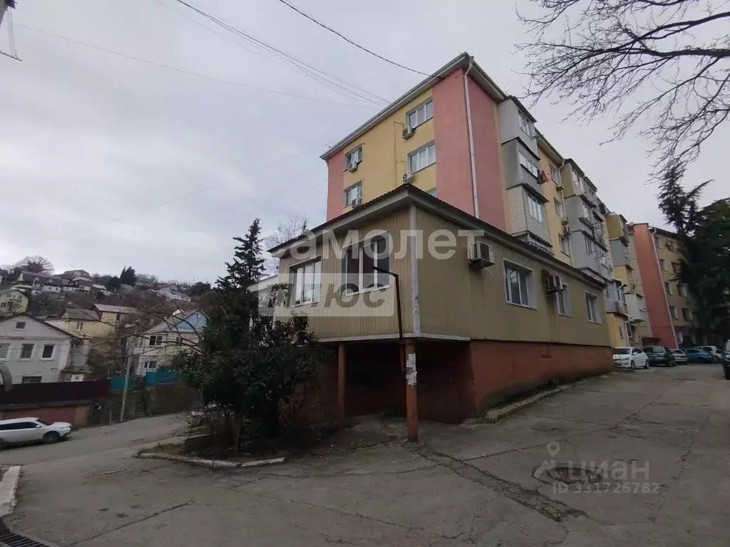 1-к кв. Краснодарский край, Туапсе Армавирская ул., 8 (30.6 м) - Фото 2