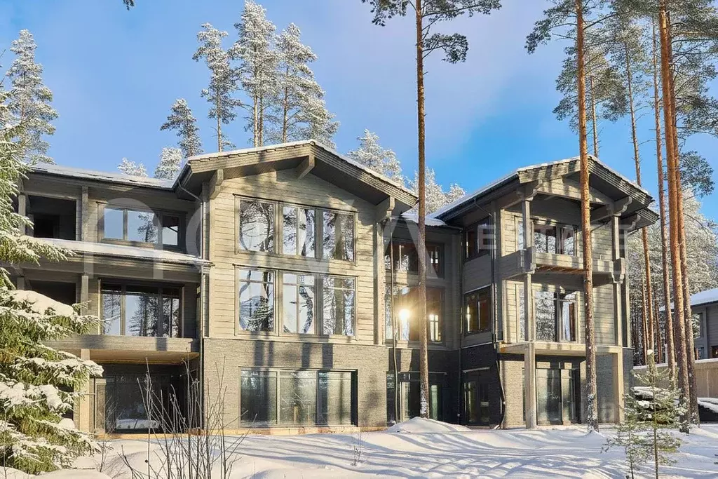 Дом в Ленинградская область, Выборгский район, Первомайское с/пос, ... - Фото 1