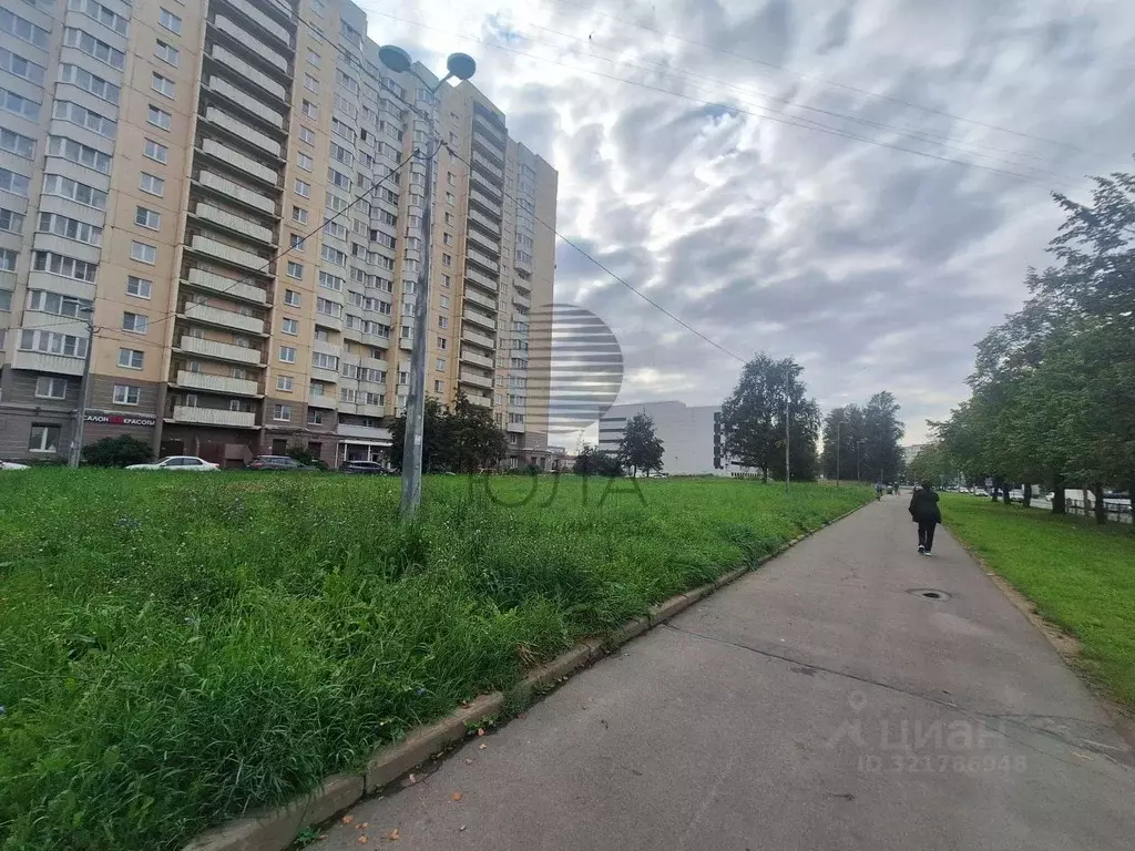 Торговая площадь в Санкт-Петербург ул. Тельмана, 41к1 (140 м) - Фото 0