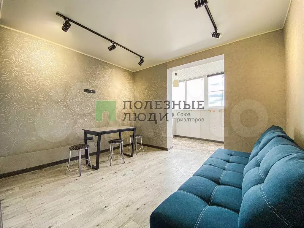 2-к. квартира, 50 м, 23/24 эт. - Фото 1
