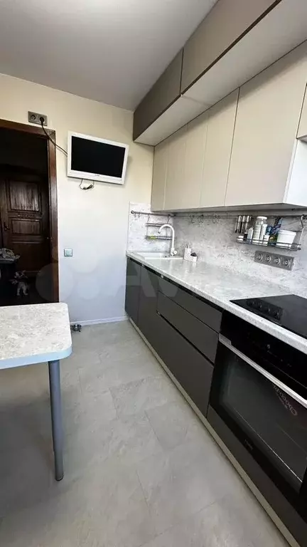 3-к. квартира, 63 м, 5/10 эт. - Фото 1