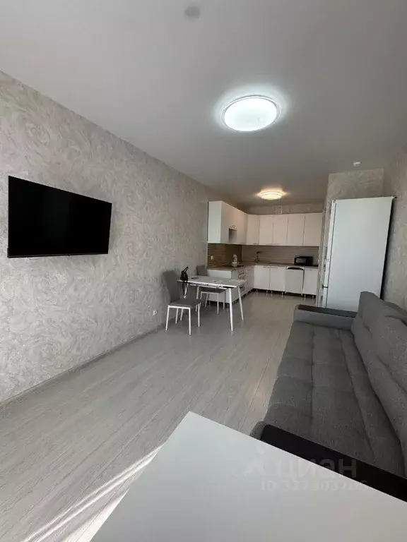 1-к кв. Татарстан, Казань ул. Аделя Кутуя, 110 (44.3 м) - Фото 2