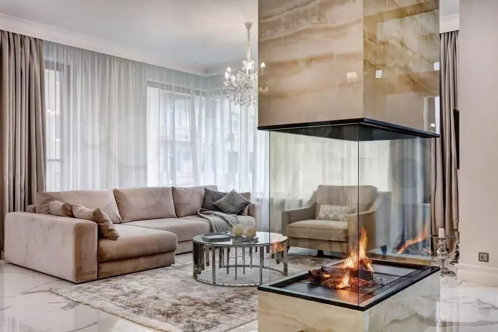 4-к. квартира, 180 м, 7/7 эт. - Фото 1