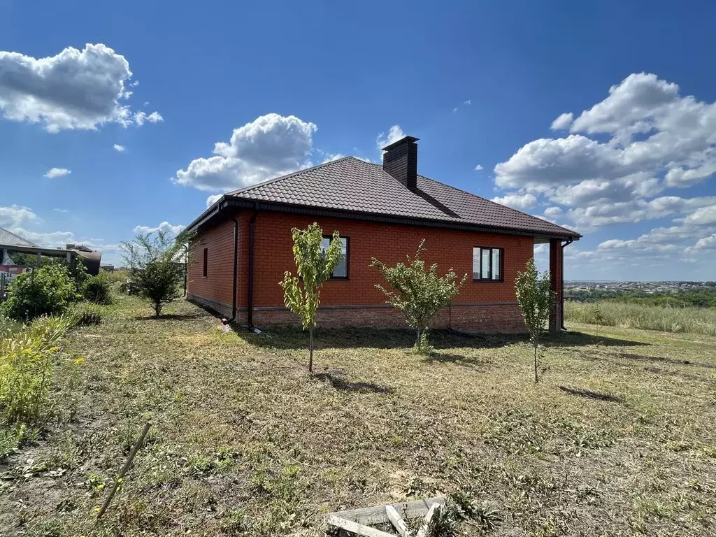 Дом в Белгородская область, Белгородский район, Дубовское с/пос, с. ... - Фото 1