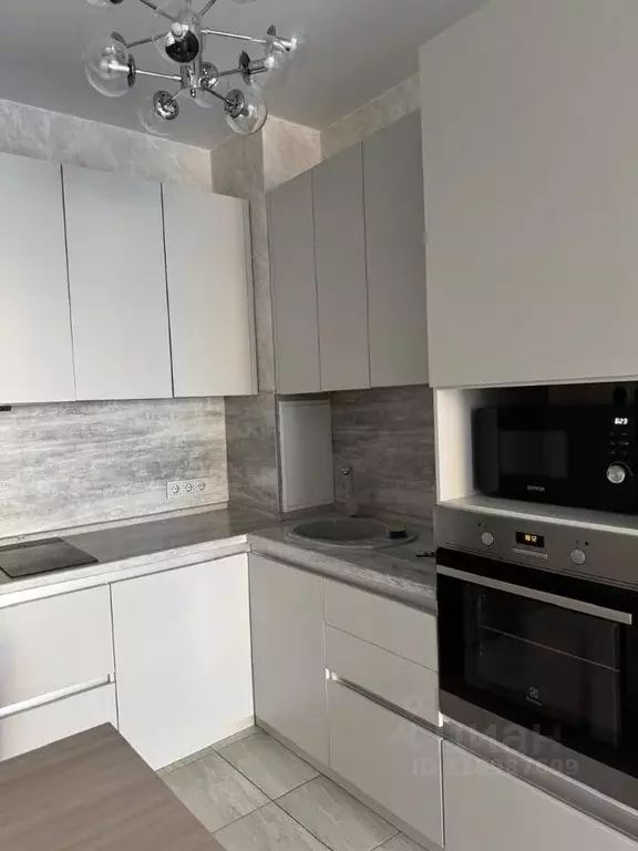 2-к кв. Красноярский край, Красноярск ул. Авиаторов, 4Г (41.0 м) - Фото 1