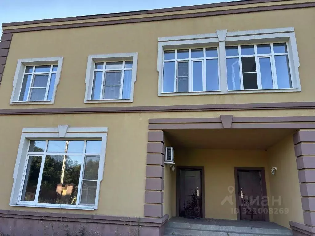 Дом в Белгородская область, Белгородский район, Никольское с/пос, с. ... - Фото 1