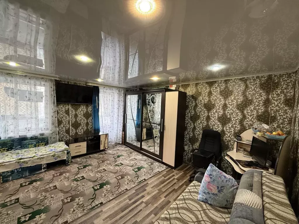 1-к кв. Челябинская область, Сатка ул. 40 лет Победы, 16 (35.0 м) - Фото 0