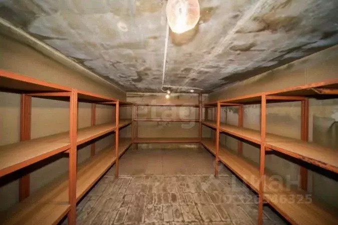 Гараж в Хабаровский край, Хабаровск ул. Джамбула, 104 (33 м) - Фото 1