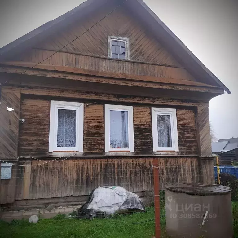 Дом в Новгородская область, Малая Вишера Сенная ул., 14 (38 м) - Фото 1